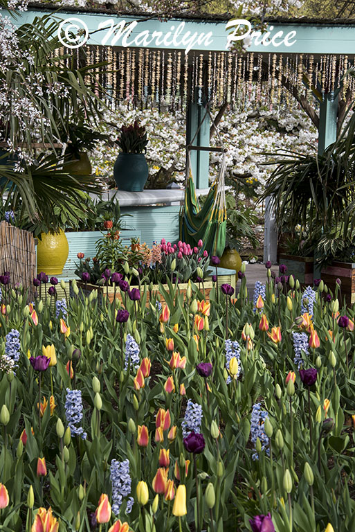 Display area including a hammock and other tropical decor, Keukenhof Gardens, Netherlands