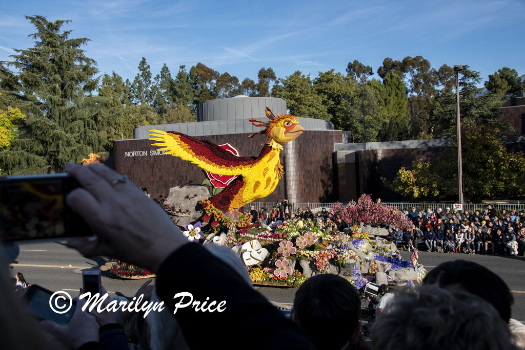 Burbank Tournament of Roses Assoc float (Rise Up), Rose Parade, Pasadena, CA