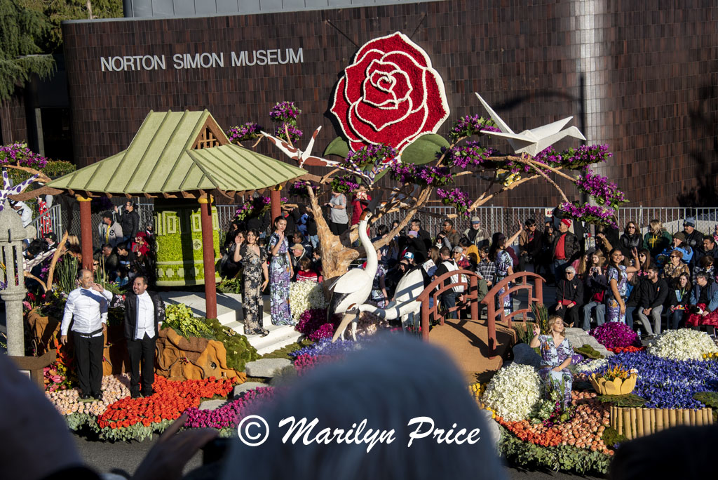 Downey Rose Float Assoc float (On the Wings of Hope), Rose Parade, Pasadena, CA