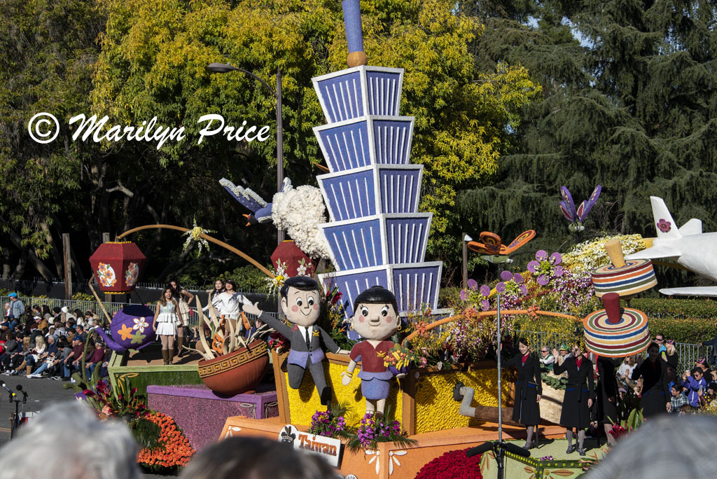 China Airlines float (Dreams of Flying, Wings of Hope), Rose Parade, Pasadena, CA