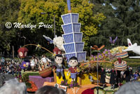 China Airlines float (Dreams of Flying, Wings of Hope), Rose Parade, Pasadena, CA