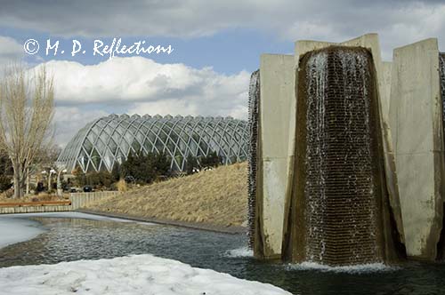 Fountain and Conservatory, Denver Botanical Gardens, Denver, CO