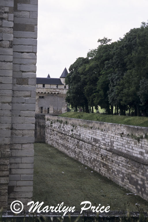 Moat at Chateau du Vincennes, Paris, France