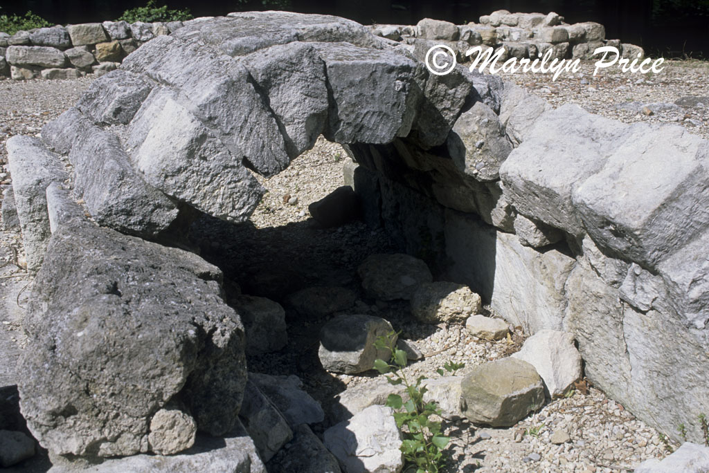 Stonework arch, Jardin du Vestiges, Marseilles, France