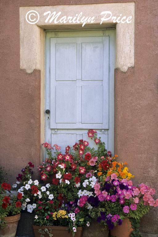 Doorway, Rousillon, France