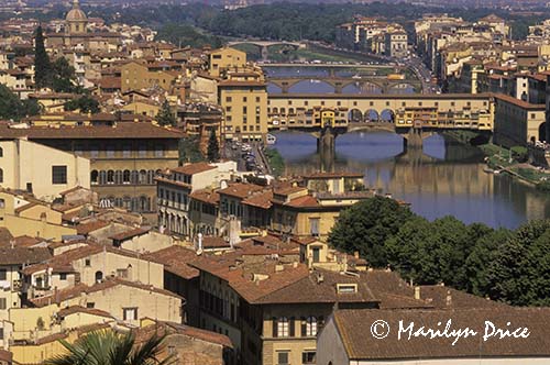 Ponte Vecchio and Arno River, Florence, Italy